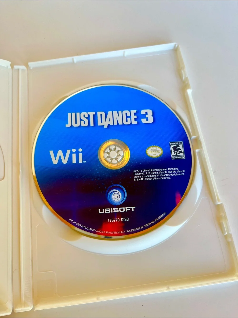 Just Dance 3 (Wii) — Ubisoft Blue Cover